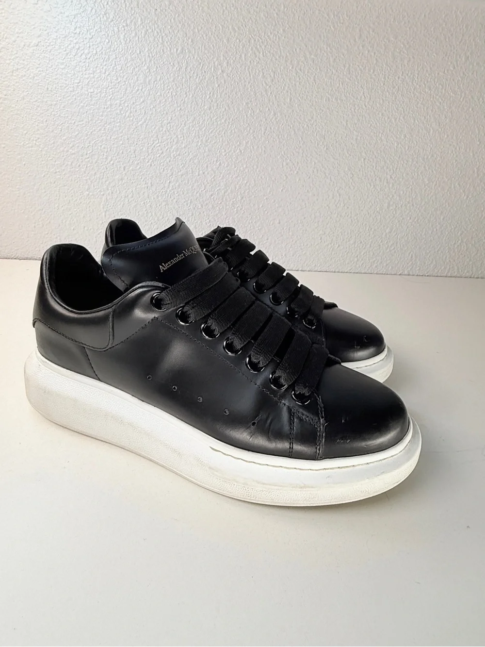 Alexander McQueen Oversized Sneakers Black Leather Mens 6.5 Womens 9